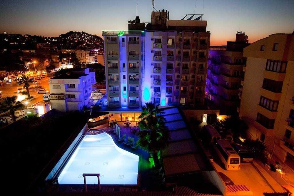 Duqqan Deluxe Hotel Kusadasi Exterior photo